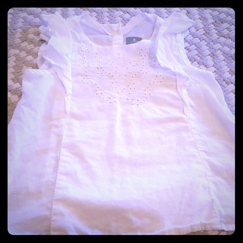 Gap flutter sleeve top